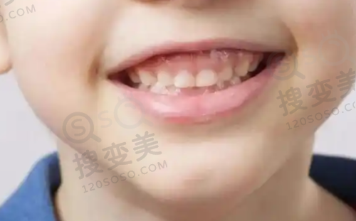 3、十八颗美牙口腔门诊部简介概述