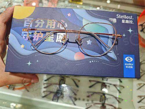 宜昌市中心人民医院近视眼矫正术一般多少钱?术后半年真人案例技术大测评