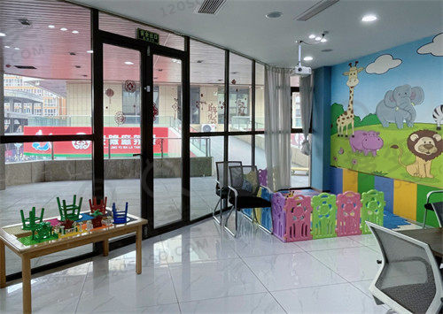 太原恒伦口腔(桃园门诊部) 太原恒伦口腔(桃园门诊部)